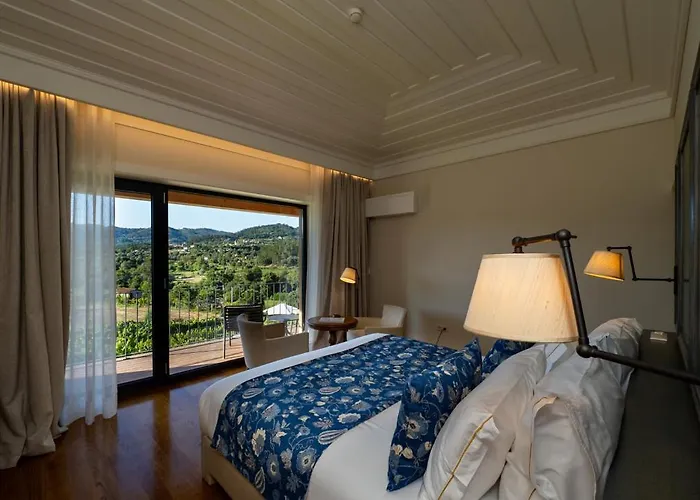 Quinta De Cypriano - Wine & Nature